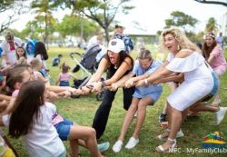 Большой семейный пасхальный пикник