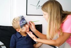 Face painting - Color Boom Mia